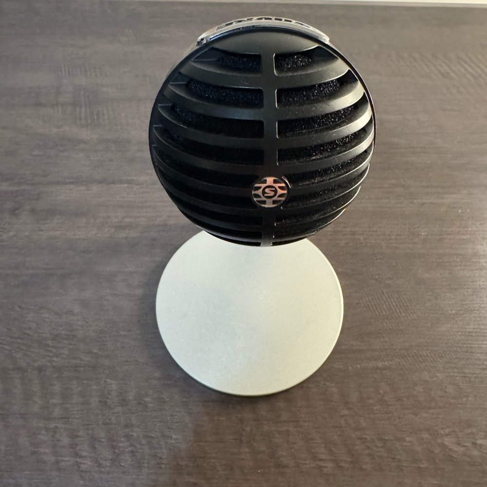 Shure MV5C Home Office Microphone & Compatible Hard Carrying Case